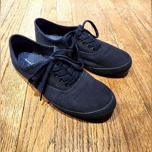 American Eagle Black Canvas Sneakers Size 7